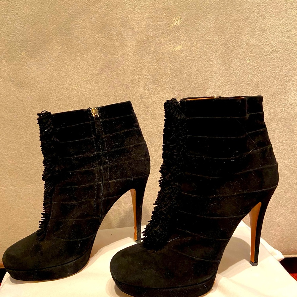 Gucci booties